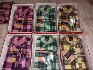 kids fancy boxed check shirts