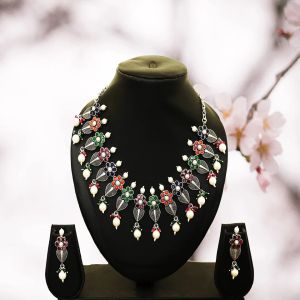 Paan Shape Cocktail Silver Necklace Set