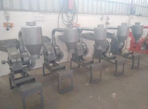 Spice Grinding Machine