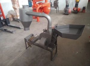 Spice Grinding Machine