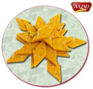 AAZAD BUTTERSCOTCH KAJU KATLI