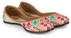 The Desi Dulhan Women Cream Multi Ethnic Jutti with PVC Sole_1367