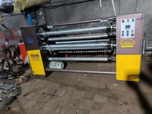 Jumbo bopp tape slitter machine