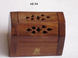AE-54 Sheesham Wood Storage Box