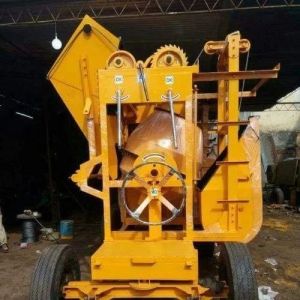 Concrete Lift MIXER With Hopper