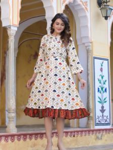 Women Kurtis