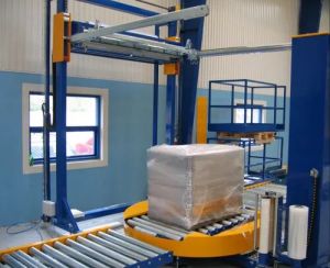 Automatic Stretch Wrapping Machine