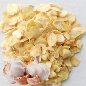 Dehydrated Garlic Flakes