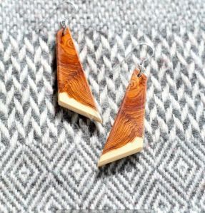 Ladies Vintage Wood Drop Earrings
