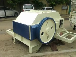 Toothed Roll Crusher