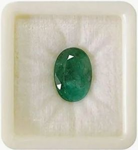 Natural Emerald Gemstone