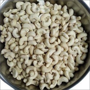 W400 Cashew Kernels