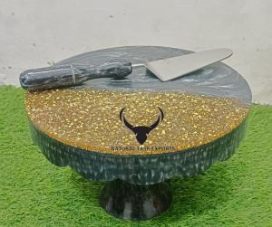 Resin Cake Stand