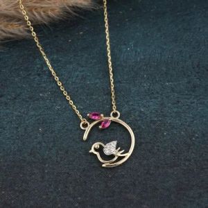 Gold Pendant Necklace