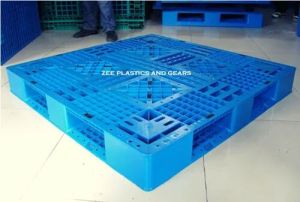 industrial plastic pallet