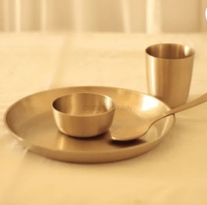 Plate bowl spoon set