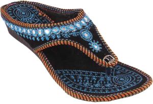 Ladies Embroidered Jaipuri Sandal