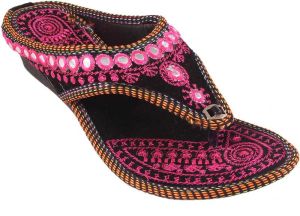 Ladies Embroidered Jaipuri Sandal
