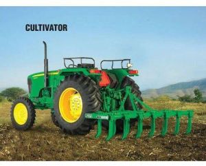 John Deere Cultivator