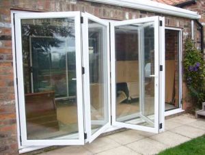 Aluminium folding door