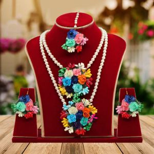 Multicolor Synthetic Rose Floral Necklace Set