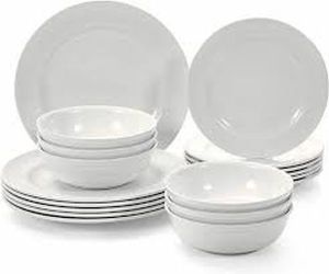 Plain Ceramic Dinner Set of 12 Pieces