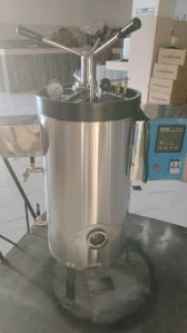 Stainless Steel Vertical Autoclave