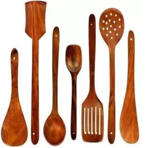 wooden kitchenware