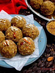 methi laddu