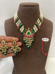 MJ-S-682 Multi Stone Dark Green Necklace Set