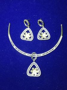High Polish American Diamond Necklace Set