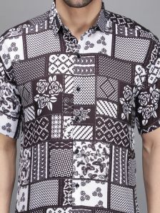 Men Short Sleeve Black Flower Box Printed Shirt