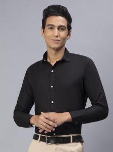 Blackberrys Men Solid Formal Black Shirt