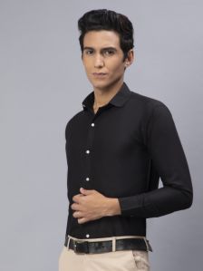 Blackberrys Men Solid Formal Black Shirt