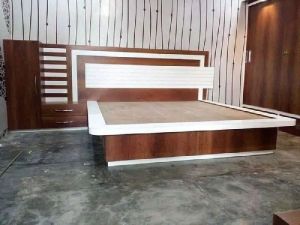 Plywood bed