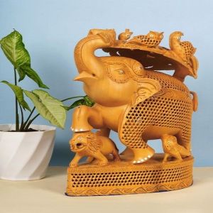 Wooden Animal Table Decor