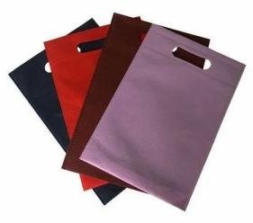 Plain 14 x 18 x 14 D Cut Non Woven Carry Bag