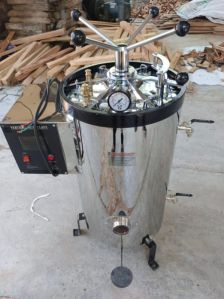 Vertical Autoclave