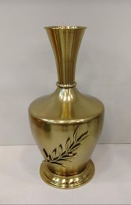 17.5inch Golden Taper Naspati Vase