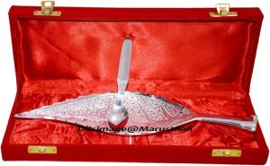 MBRS00017 Brass Leaf Tray Spoon Set