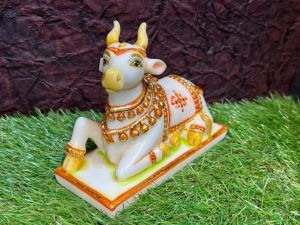 Bast polished Nandi marble statue