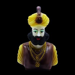 Polyresin Raja statue