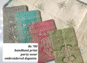 Ladies Bandhani Print Embroidered Cotton Suit