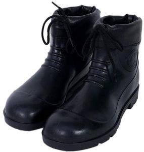 BLACK PVC SAFETY GUMBOOT FOR MEN WITH COLLAR