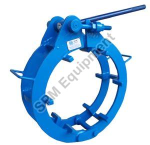 Manual Cage Type Pipe Clamp