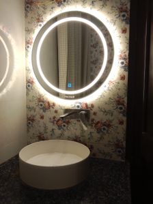 led light bathroom mirror