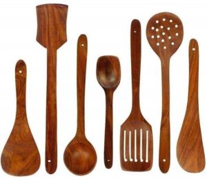 wooden kitchen accessories