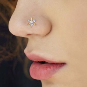 Triangle Diamond Nose Pin