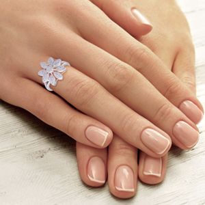Magnificent Cane Ladies Diamond Ring