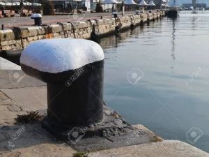 Marine Mooring Bollard